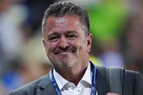 Carlos Hermosillo confirmó al primer fichaje de Cruz Azul en verano