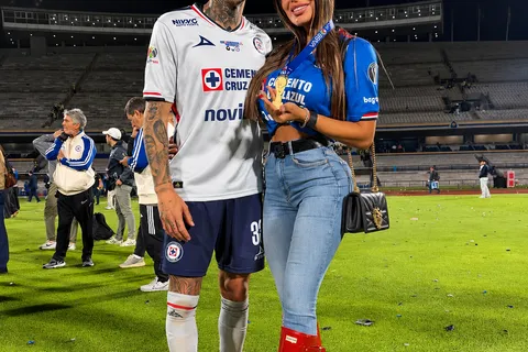 Esposa de Piovi le dedicó emotivo mensaje.