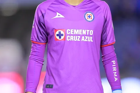 ¿Cruz Azul y Brighton ya están en contacto por Kevin Mier?