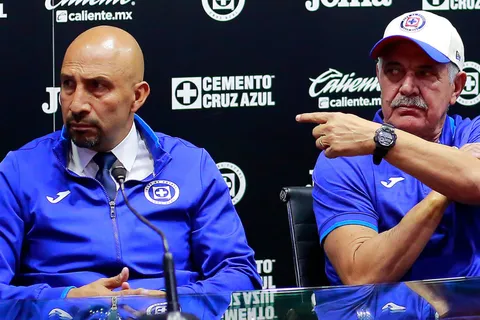 Oscar Pérez, el gran perdedor tras la salida de Ricardo Ferretti