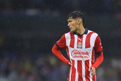 ¿Juega contra Atlas? El día del desenlace de la novela entre Cruz Azul, Chivas y Chiquete Orozco