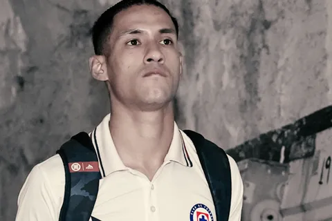 Uriel Antuna se va de Cruz Azul: Anselmi podría reemplazarlo con Amaury Morales en el Apertura 2024