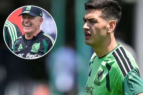César Montes es un fijo en el once inicial de México