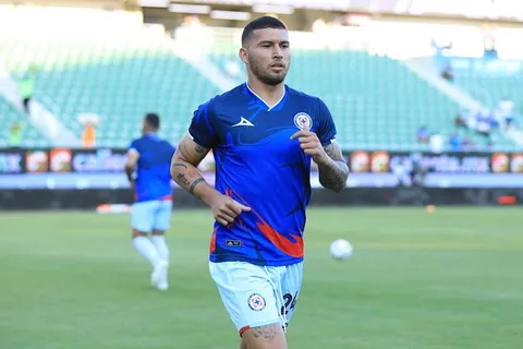 Confirmado: el uniforme que Cruz Azul eligió para enfrentar a Querétaro en la Jornada 9