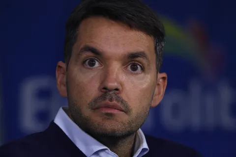 Contundente decisión de Nicolás Larcamón tras el segundo empate al hilo de Cruz Azul en Liga MX