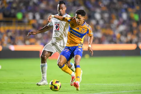 Cruz Azul y Tigres chocarán por las semifinales de Concachampions..