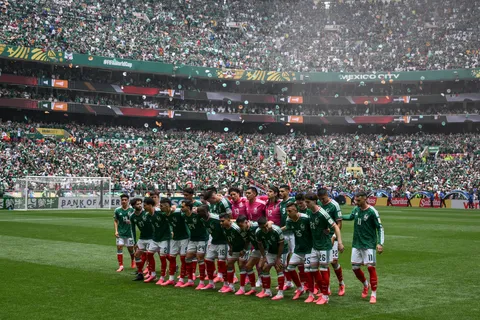 ¿Por qué Erik Lira, Santiago Giménez y Jorge Sánchez usan tacos rosados en el Mundial 2026?