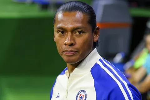 Joel Huiqui podría tener cambios importantes en la plantilla