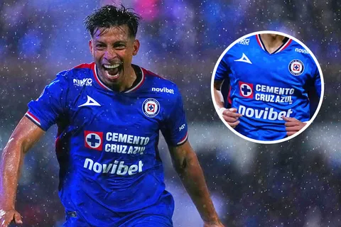 Ángel Sepúlveda, el nueve indiscutido de Cruz Azul, tendría reemplazo en el club.