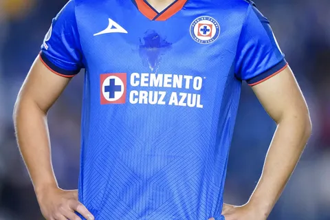 Destruyeron a Carlos Rodríguez tras su partido en Cruz Azul