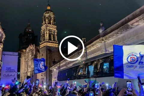 Cruz Azul tuvo un recibimiento impresionante en Zacatecas