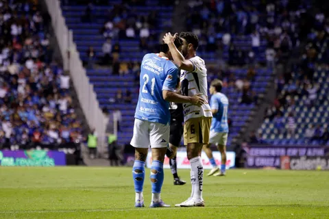 El delantero uruguayo perdió mucho lugar en Cruz Azul por culpa de las lesiones.