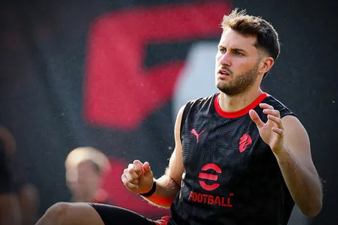 El Chaquito volvió a los trabajos con el Milan de cara a una nueva campaña.
