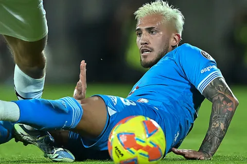Gonzalo Piovi llegó a su quinta amarilla (por 2° vez) en el Clausura.