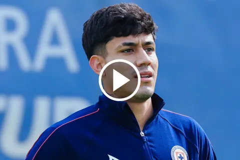 Omar Campos, nuevo refuerzo de Cruz Azul.