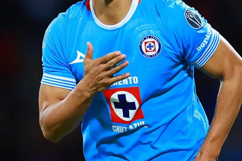 Cruz Azul ante varias noticias de alto calibre en este viernes.