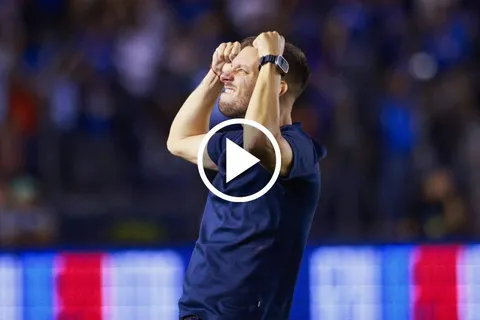 La explosiva reacción de Anselmi al golazo de Sepúlveda