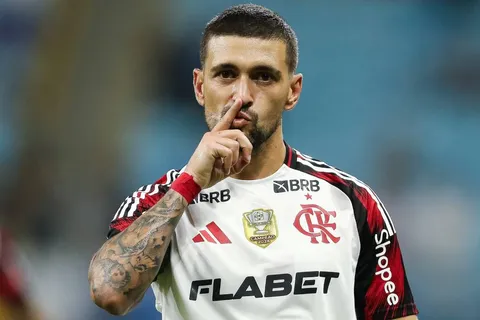 Giorgian de Arrascaeta tendría un plan para salir del Flamengo