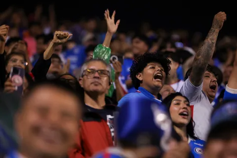 Afición de Cruz Azul señaló al culpable de la eliminación en Leagues Cup: "Lo vendían como Messi"
