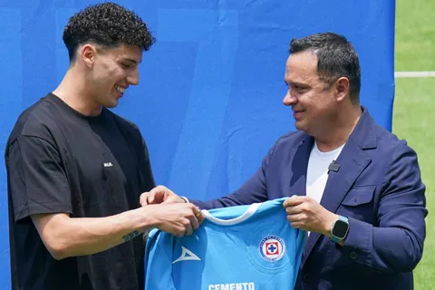 La millonaria inversión que ha hecho Cruz Azul en refuerzos para el Apertura 2024