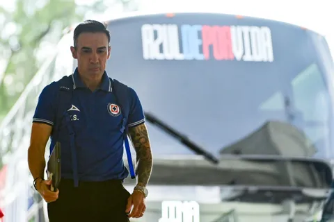 Vicente Sánchez reveló cómo era su relación con los futbolistas de Cruz Azul.