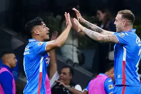 MERCADO 2023 | Jugador de Cruz Azul, en la mira de dos equipos brasileños