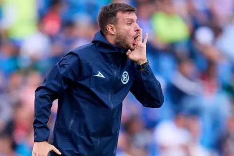 Martín Anselmi prepara a los suyos para el debut vs Mazatlán