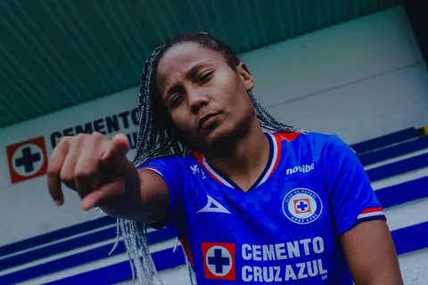 El equipo femenil de Cruz Azul sigue reforzándose con fichajes de jerarquía de cara al Clausura 2026.
