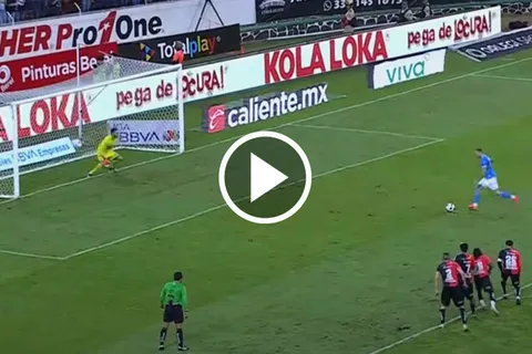 Rodolfo Rotondi anotó su cuarto penal del Apertura.