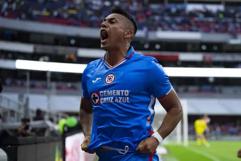Iván Morales volverá a ser registrado en Cruz Azul