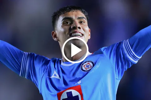 Gamboa le da el triunfo a Cruz Azul