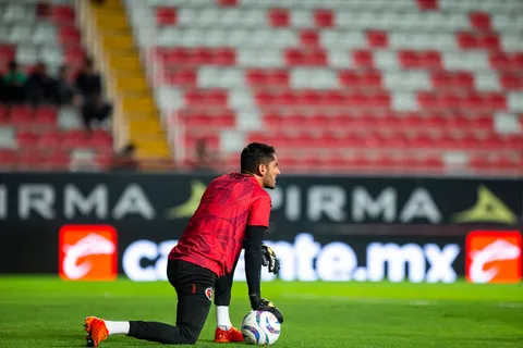 Plantel de Cruz Azul envía mensaje a Jesús Corona a días del duelo contra Xolos