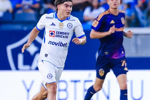 Luka Romero, una de las figuras de la gira de Cruz Azul.