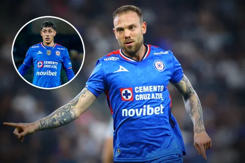 Rodolfo Rotondi marcó el tono de la competencia interna con Omar Campos en Cruz Azul.