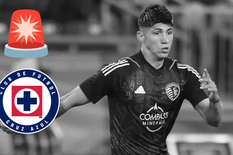 Alan Pulido podría renovar con el Sporting Kansas City