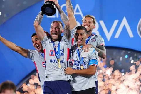 Una caricia por parte de la Liga MX para varias figuras celestes.