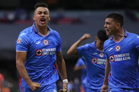 ¿Iván Morales podría volver a ser registrado con Cruz Azul?