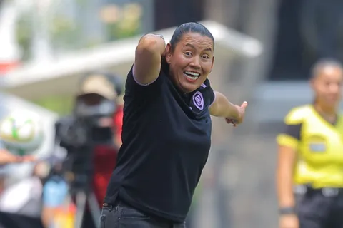 Controversial opinión de la DT de Cruz Azul Femenil sobre el acoso