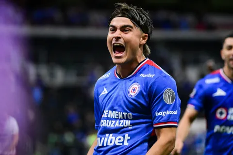 Luka Romero fue uno de los que ingresó ante los Rayos y hasta anotó.