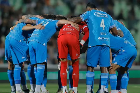 Cruz Azul registra la peor asistencia del Clausura 2025