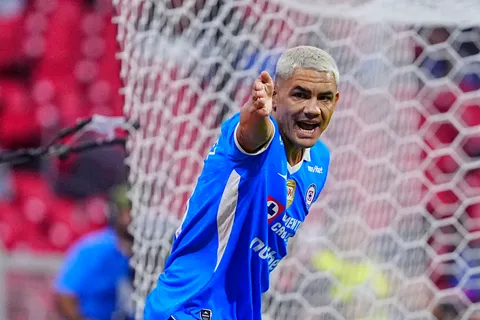 Noticias Cruz Azul HOY, 3 de agosto: Toro Fernández, Emiliano Castañeda y Andrés Gudiño