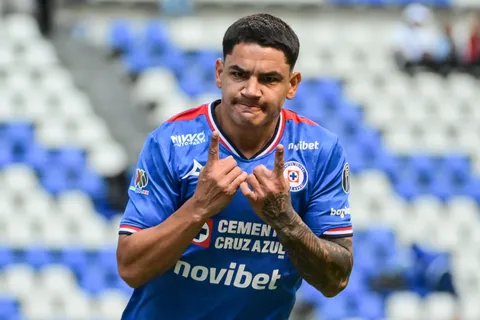 El Toro marcó uno de los goles ante Atlas.