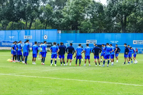 Sufrió una tormenta eléctrica a su llegada: lo que le complicó a Cruz Azul previo a su debut en Leagues Cup