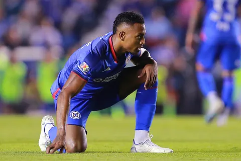 ¿Willer Ditta podrá jugar el partido de Ida de la Final que Cruz Azul disputará contra el América?