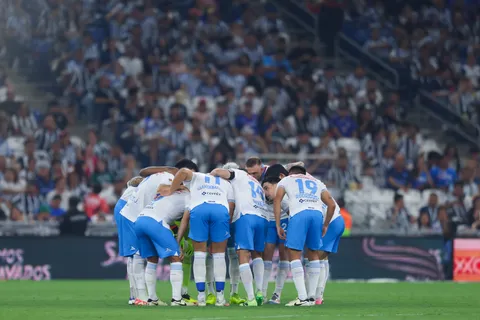 La lista de Cruz Azul, con los nombres esperados y algunas ausencias.