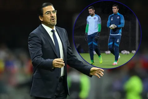 La duda de Joaquín Moreno con la portería de Cruz Azul