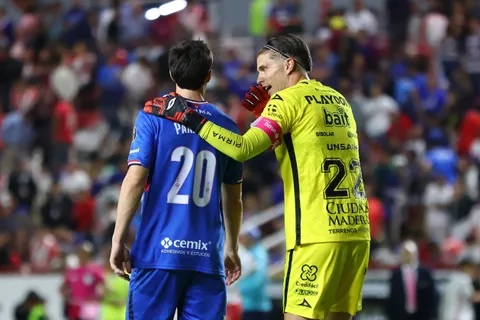 Cruz Azul disputará su duelo ante Necaxa con una ventaja sobre sus rivales directos.