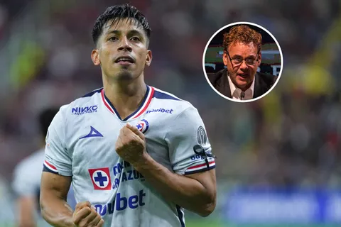 Sepúlveda "salvó" a Cruz Azul con un triplete.