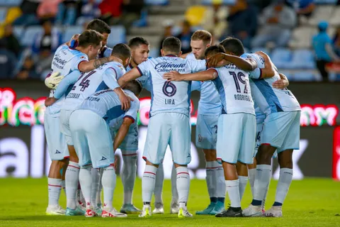 Cruz Azul se prepara para el Clásico Joven del Apertura 2023