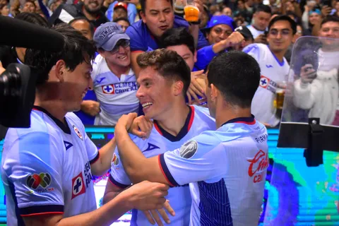 La final podría ser el último partido de 4 jugadores de Cruz Azul